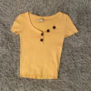 Mustard Yellow American Eagle T-shirt. Size XS.